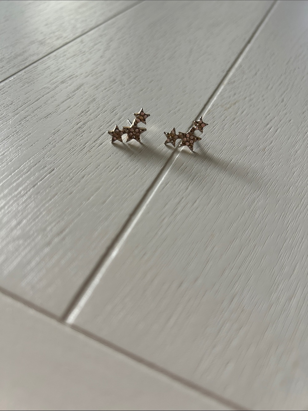Delicate Gold Star Cluster Stud Earrings - Sparkling Celestial Look